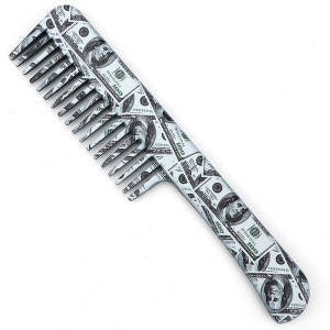 Portable everyday carry comb with hidden feature