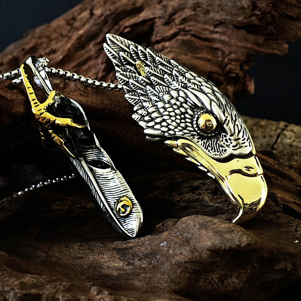 The golden eagle head necklace has a message starter function and is suitable for daily wear.