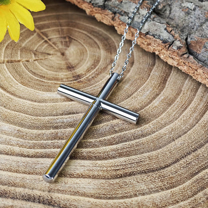 Collar con cruz de seguridad