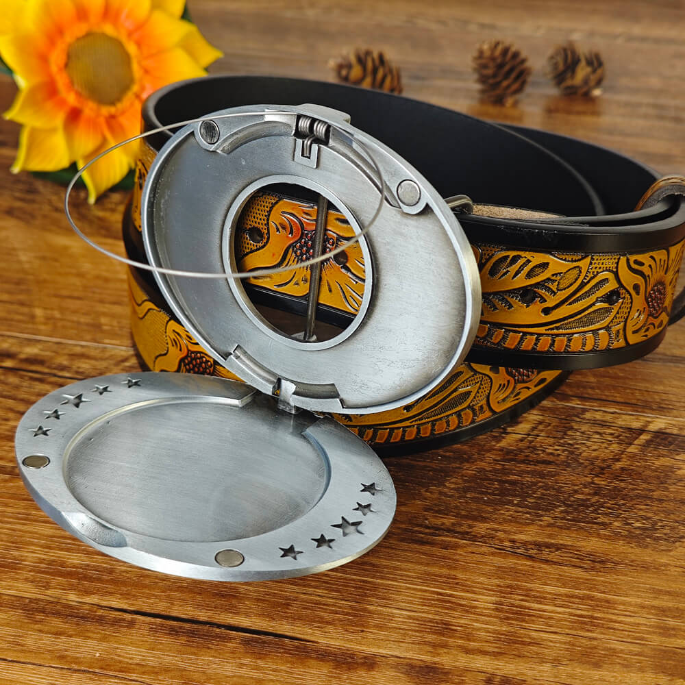 Metal buckle designed to hold a beer bottle or can