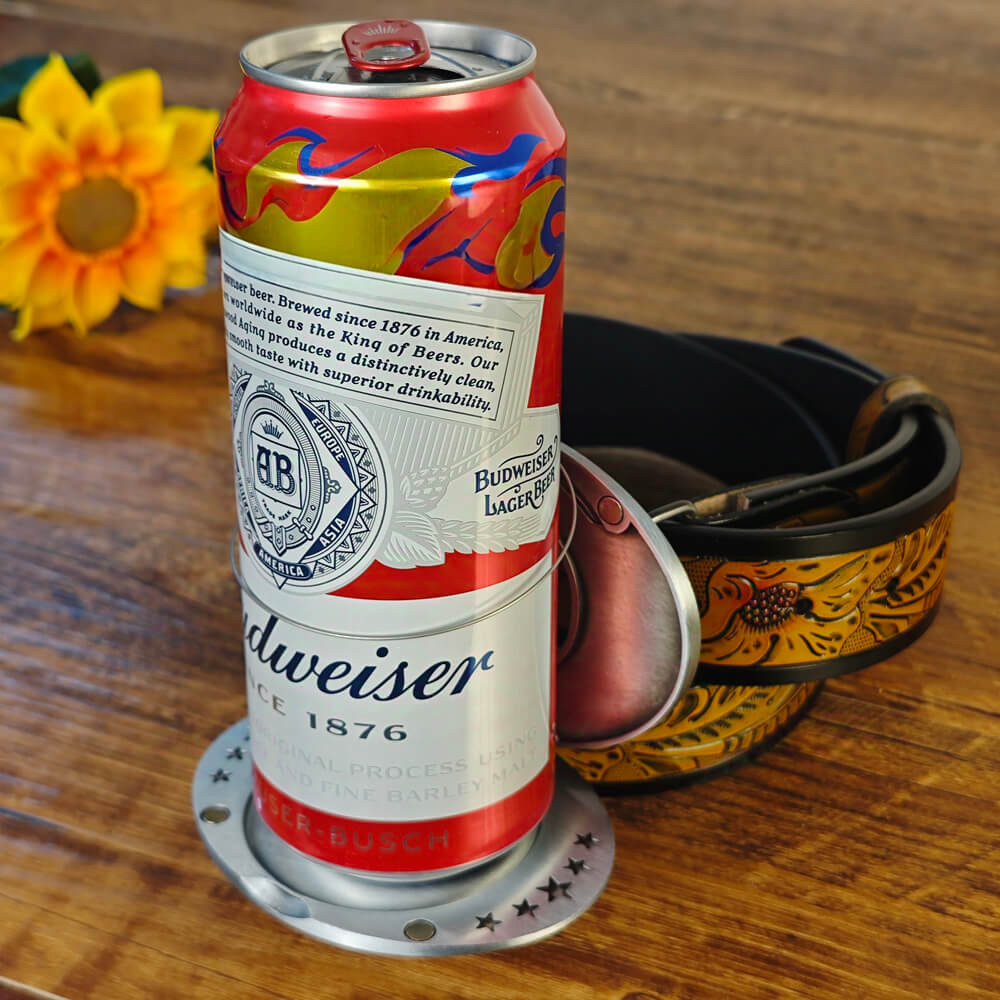 Hands-free beer holder belt for parties or BBQs