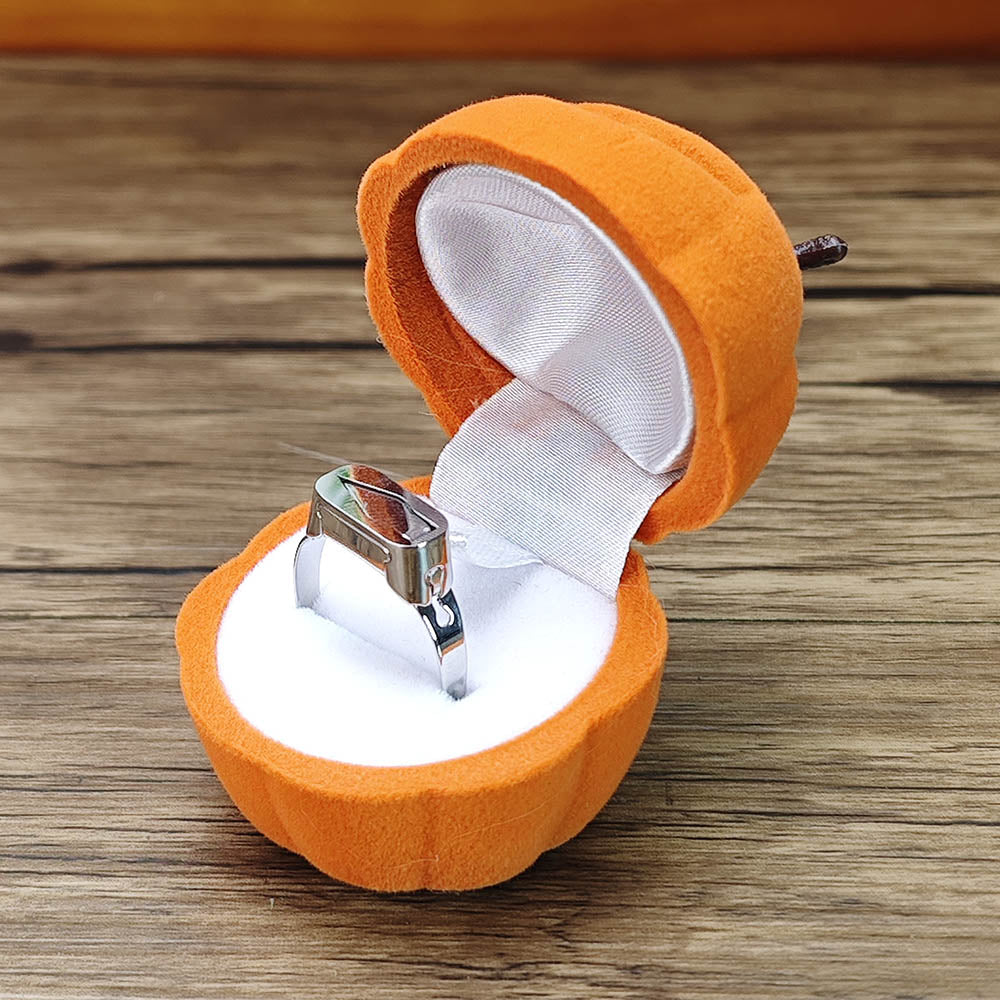 Gothic Ghost Face Belt with Concealed Utility Tool, Lighter Buckle & Pumpkin Box Ring Set