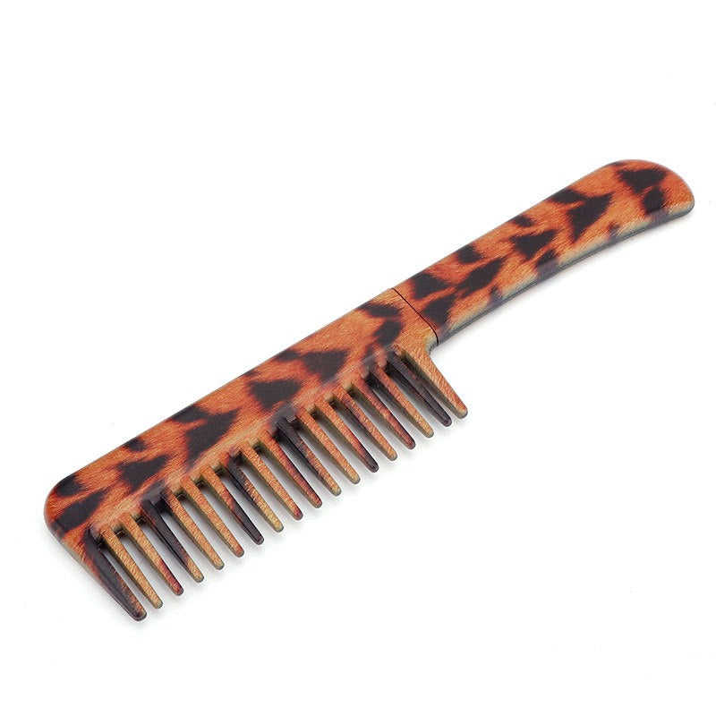 Portable everyday carry comb with hidden feature